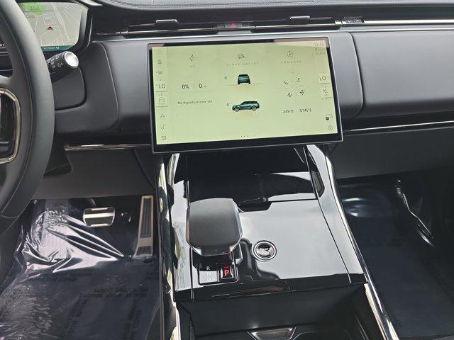 Photo of 2025 Charente Land Rover Range Rover Sport