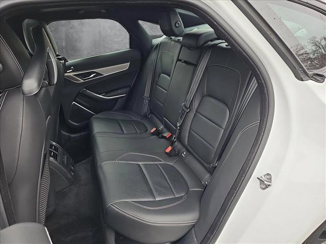 Photo of 2024 Fuji White Jaguar XF