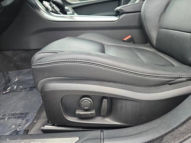 Photo of 2024 Fuji White Jaguar XF