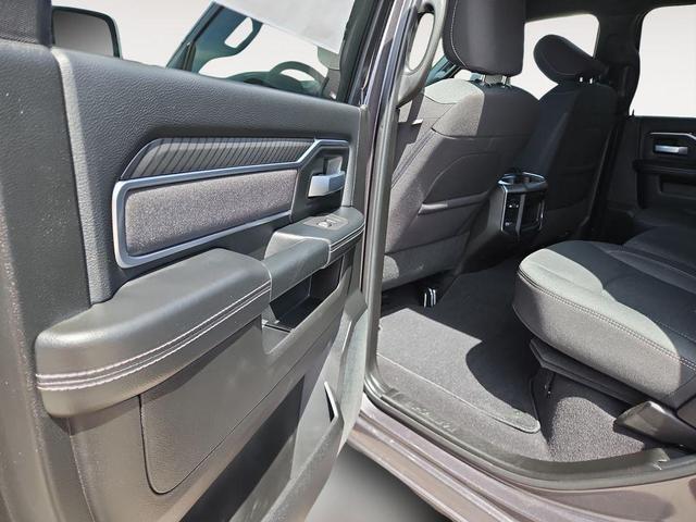 Photo of 2025 Granite Crystal Clearcoat Metallic RAM 3500
