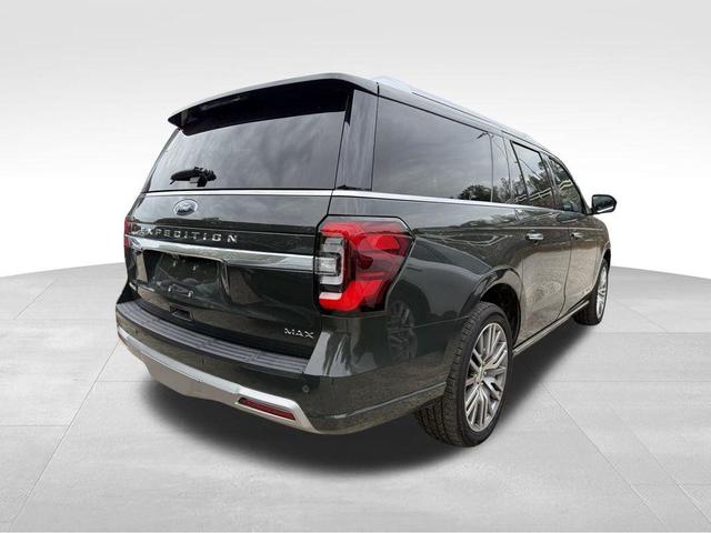 Photo of 2022 FORGED GREEN METALLIC Ford Expedition Max