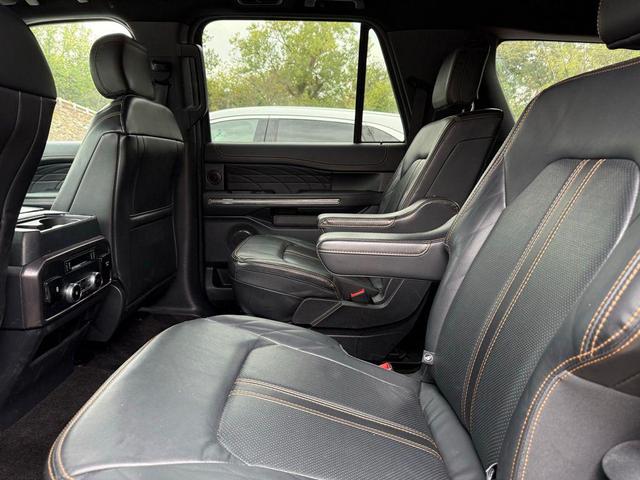Photo of 2022 FORGED GREEN METALLIC Ford Expedition Max