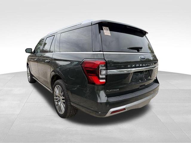 Photo of 2022 FORGED GREEN METALLIC Ford Expedition Max