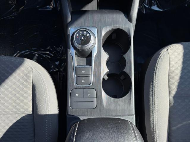 Photo of 2022 AGATE BLACK METALLIC Ford Escape