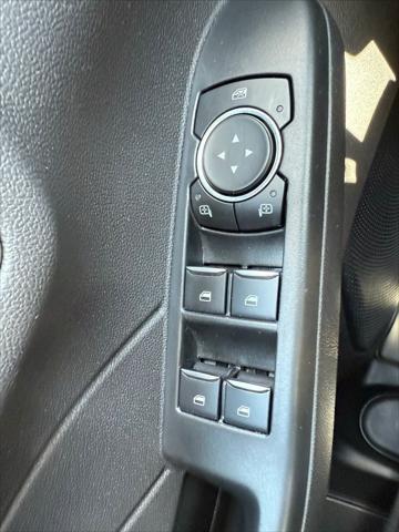 Photo of 2022 AGATE BLACK METALLIC Ford Escape