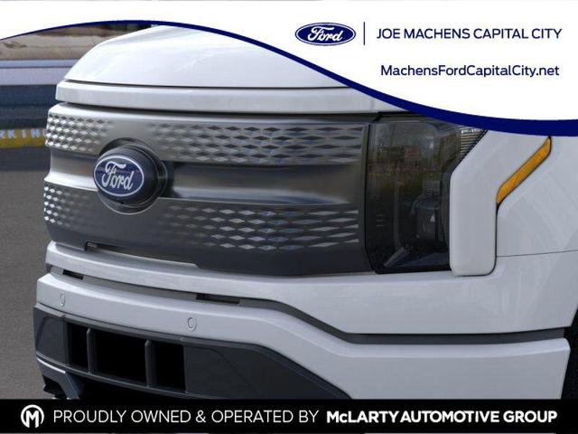 Photo of 2025 Oxford White Ford F-150 Lightning