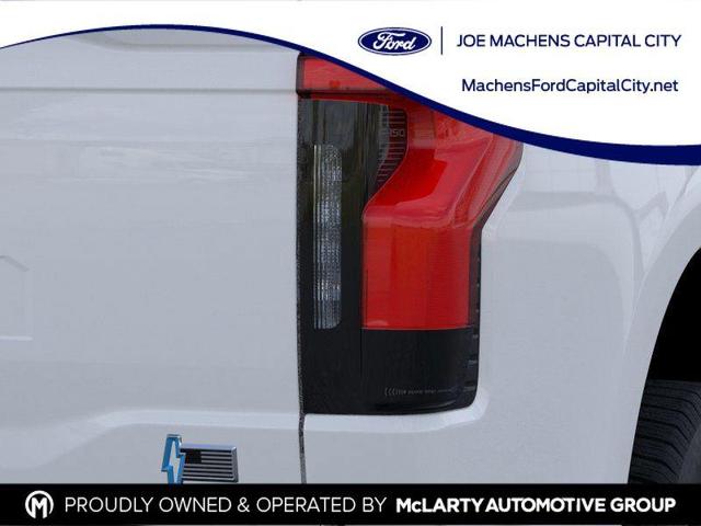 Photo of 2025 Oxford White Ford F-150 Lightning