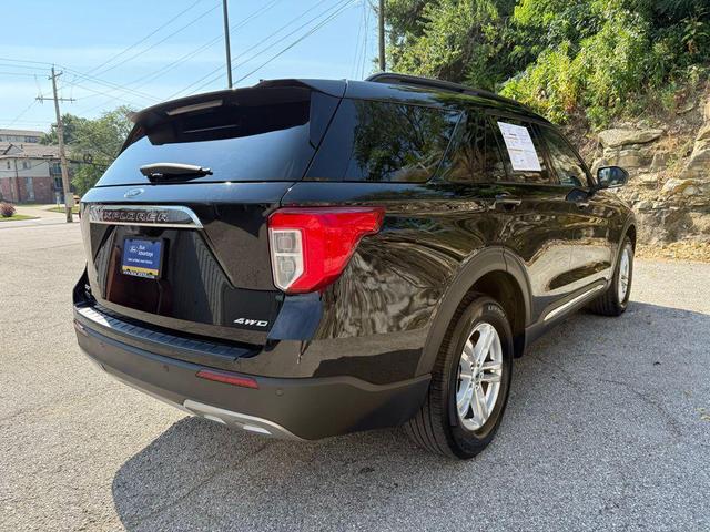 Photo of 2023 AGATE BLACK METALLIC Ford Explorer