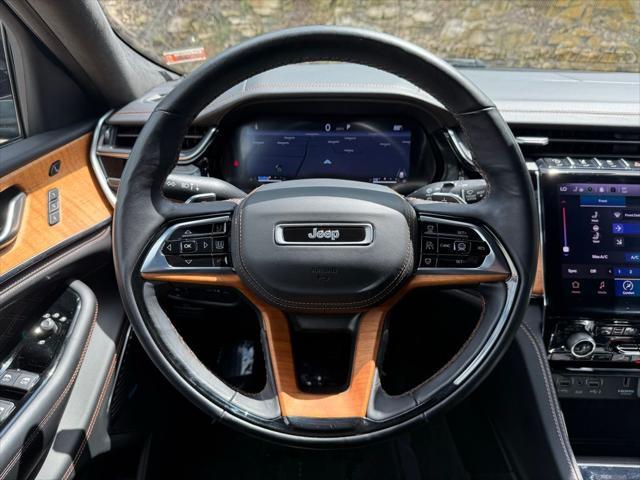 Photo of 2022 Baltic Gray Metallic Clearcoat Jeep Grand Cherokee