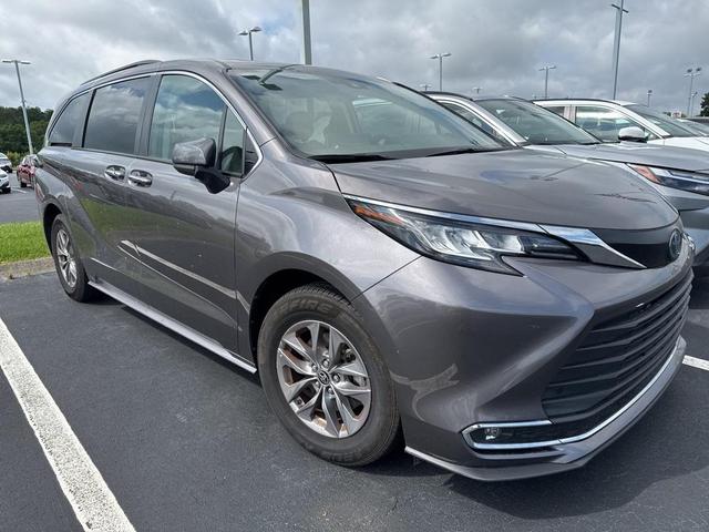 2023 Toyota Sienna