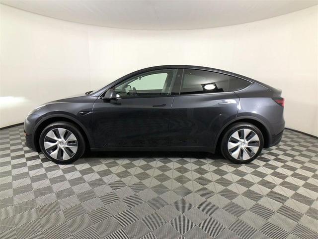 Photo of 2024 Gray Tesla Model Y