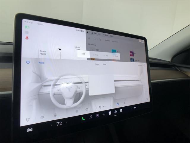 Photo of 2024 Gray Tesla Model Y