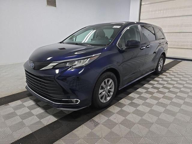 2023 Toyota Sienna