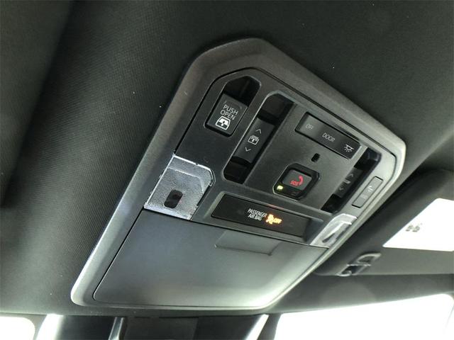 Photo of 2025 Silver Toyota Tundra Hybrid