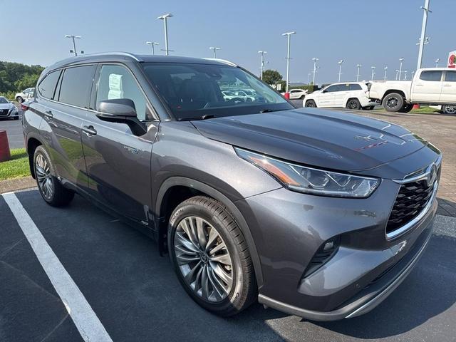2021 Toyota Highlander Hybrid