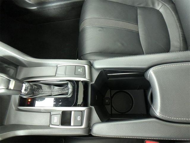Photo of 2020 Lunar Silver Metallic Honda Civic