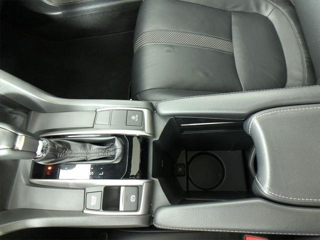 Photo of 2020 Lunar Silver Metallic Honda Civic