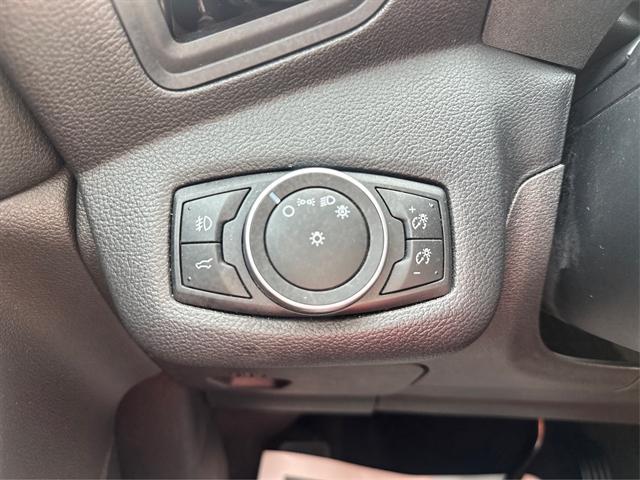Photo of 2017 Shadow Black Ford Escape