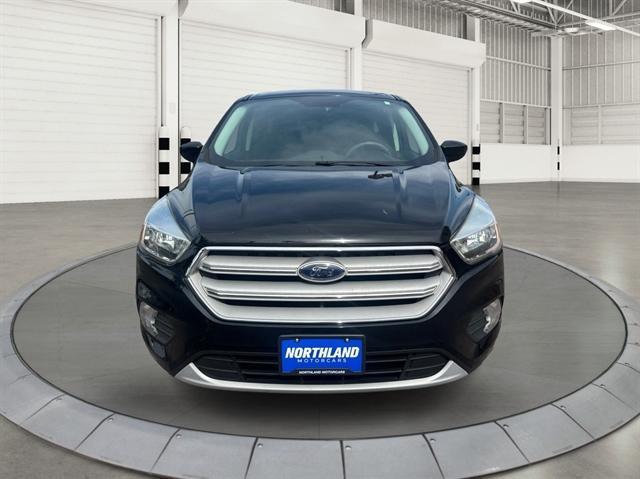 Photo of 2017 Shadow Black Ford Escape