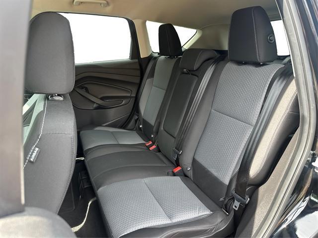 Photo of 2017 Shadow Black Ford Escape