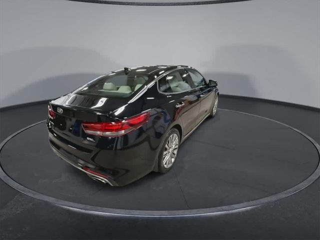 Photo of 2018 Ebony Black Kia Optima