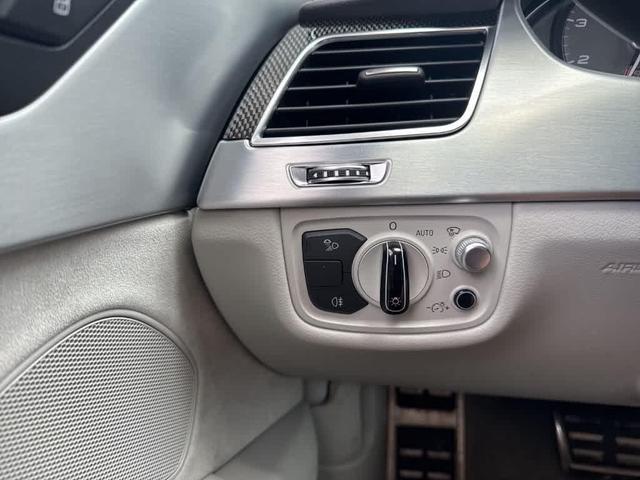 Photo of 2015 Gray Audi S8