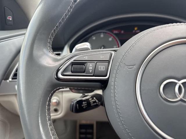 Photo of 2015 Gray Audi S8