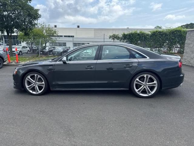 Photo of 2015 Gray Audi S8