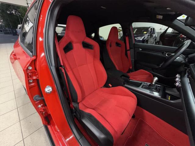 Photo of 2024 Rallye Red Honda Civic Type R
