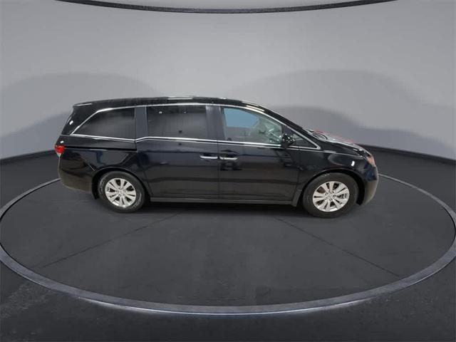 Photo of 2014 Crystal Black Pearl Honda Odyssey