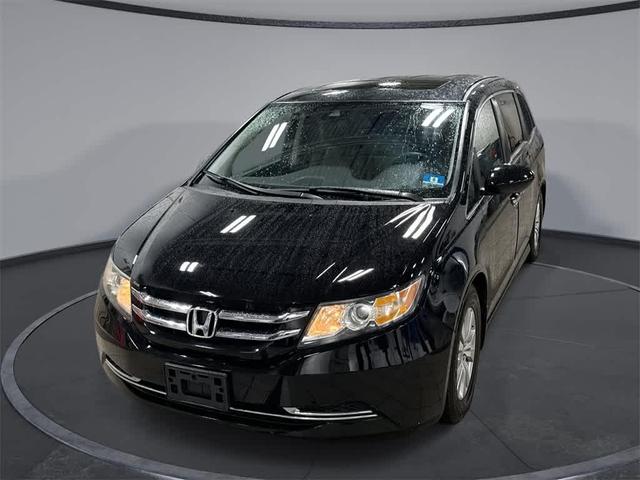 Photo of 2014 Crystal Black Pearl Honda Odyssey