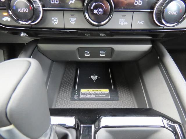 Photo of 2025 Crystal Black Pearl Honda Accord Hybrid