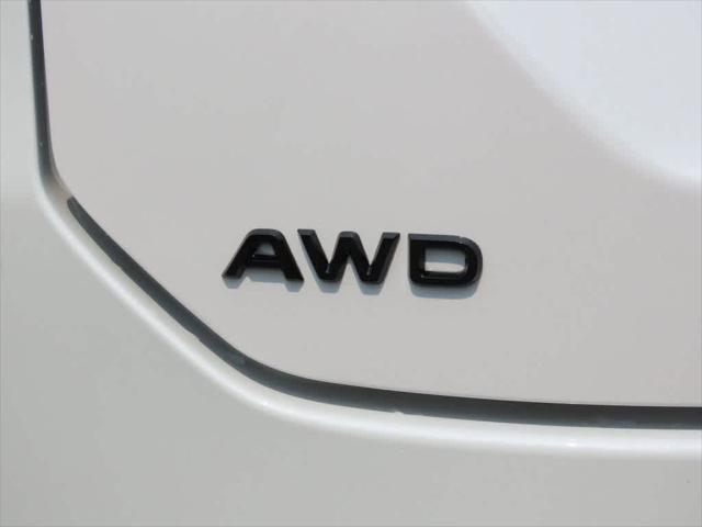 Photo of 2025 Platinum White Pearl Honda Pilot