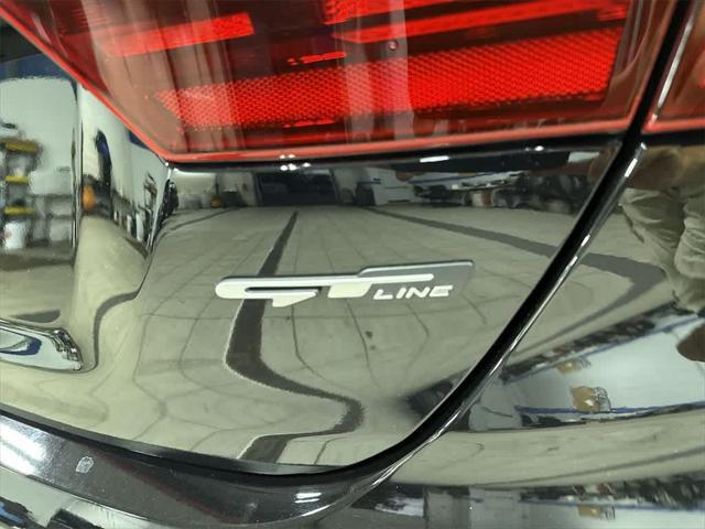 Photo of 2022 Aurora Black Kia Forte