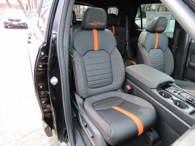 Photo of 2026 Crystal Black Pearl Honda Passport