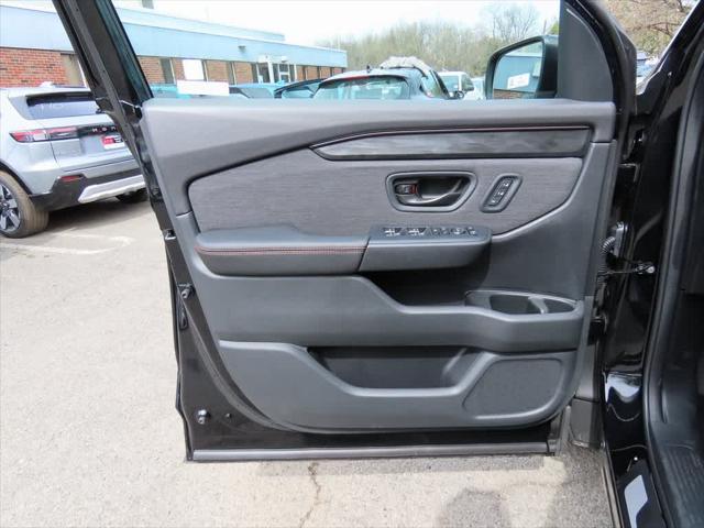 Photo of 2026 Crystal Black Pearl Honda Passport