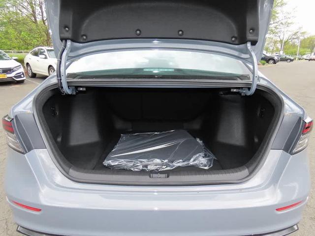 Photo of 2025 Urban Gray Pearl Honda Accord Hybrid