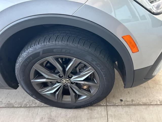 Photo of 2022 Pyrite Silver Metallic Volkswagen Tiguan