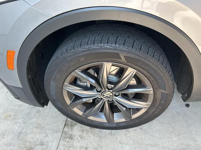 Photo of 2022 Pyrite Silver Metallic Volkswagen Tiguan