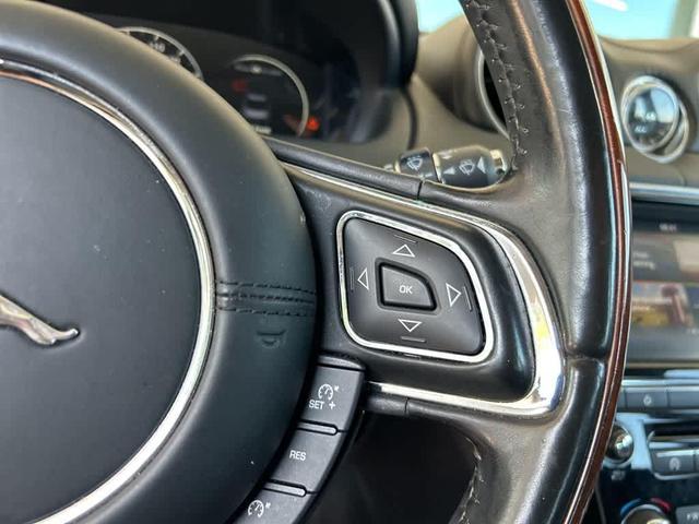 Photo of 2016  Jaguar XJ