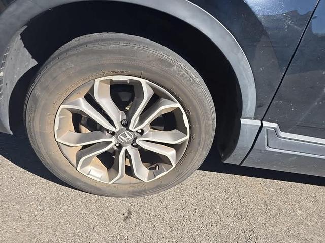 Photo of 2022 Crystal Black Pearl Honda CR-V
