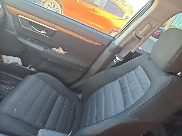 Photo of 2022 Crystal Black Pearl Honda CR-V