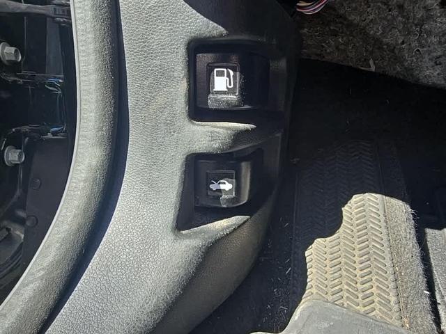 Photo of 2022 Crystal Black Pearl Honda CR-V