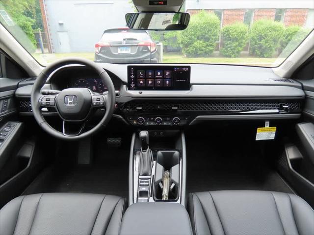Photo of 2025 Meteorite Gray Metallic Honda Accord Hybrid