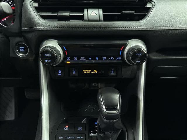 Photo of 2019 Lunar Rock Toyota RAV4