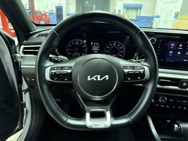 Photo of 2024 Wolf Gray Kia K5