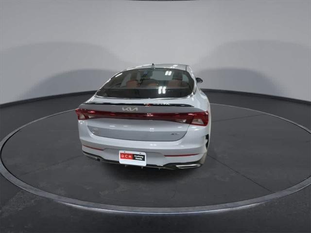 Photo of 2024 Wolf Gray Kia K5