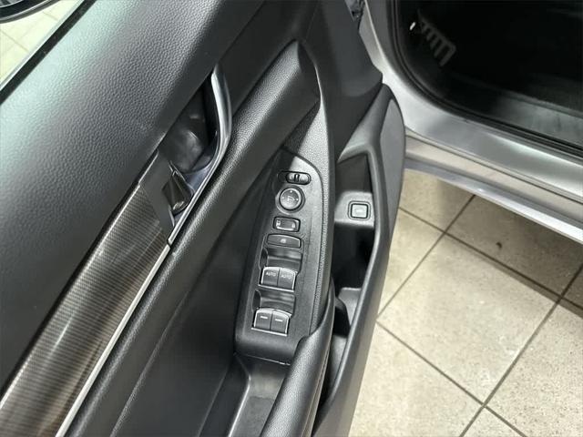 Photo of 2022 Lunar Silver Metallic Honda Accord
