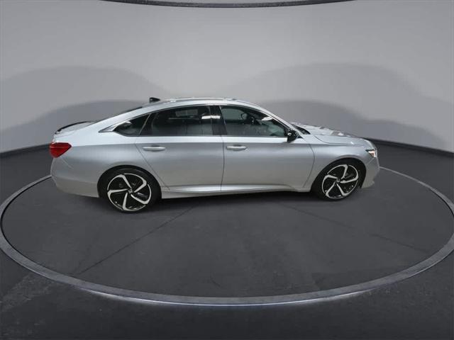 Photo of 2022 Lunar Silver Metallic Honda Accord