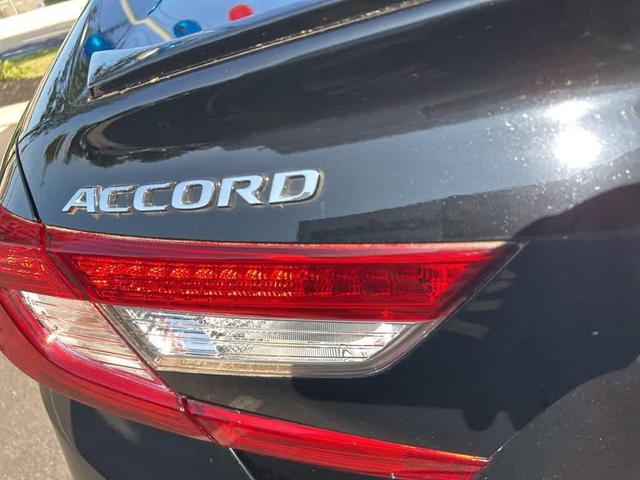 Photo of 2022 Crystal Black Pearl Honda Accord